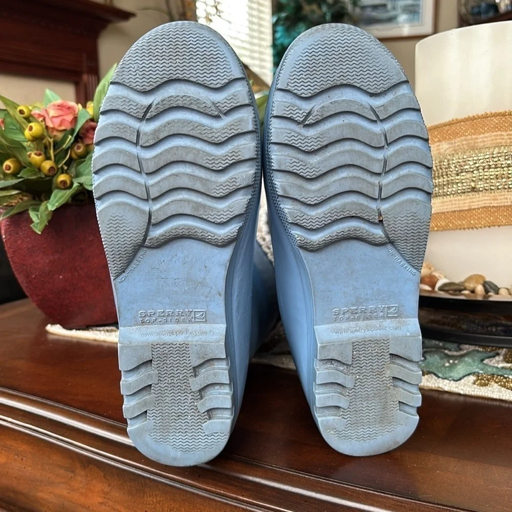 Sperry Vintage Blue Tall Rubber Boots Waterproof w/ Cream Knit Sequin Boot Socks